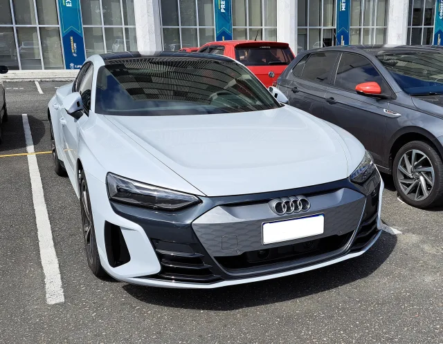 Audi e-tron GT