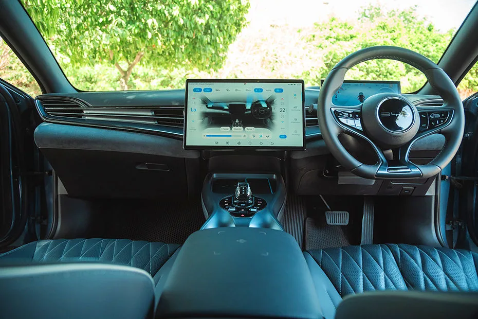 BYD Seal dashboard