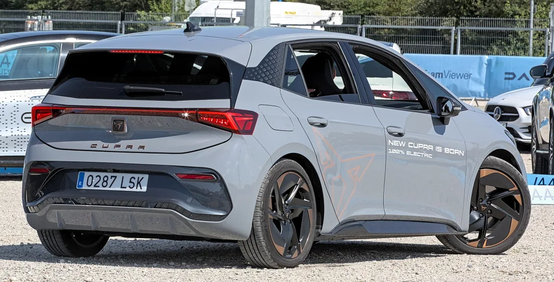 Cupra Born side