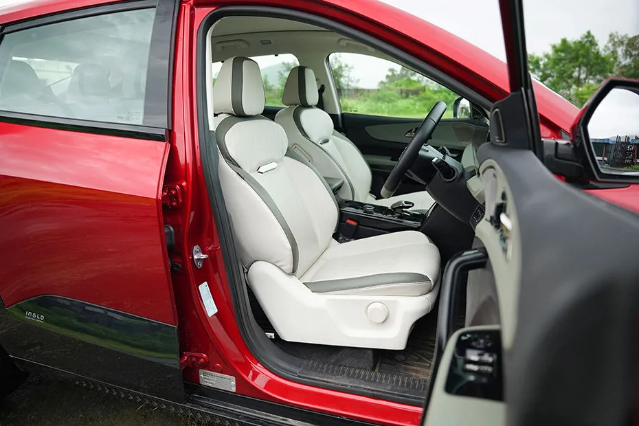 Mahindra XEV 9e interior