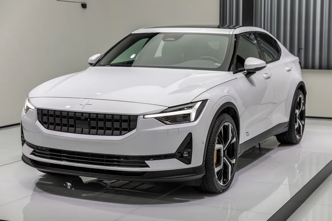 Polestar 2 side