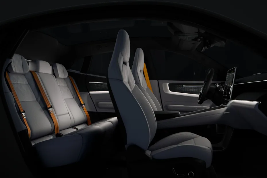 Polestar 4 dashboard