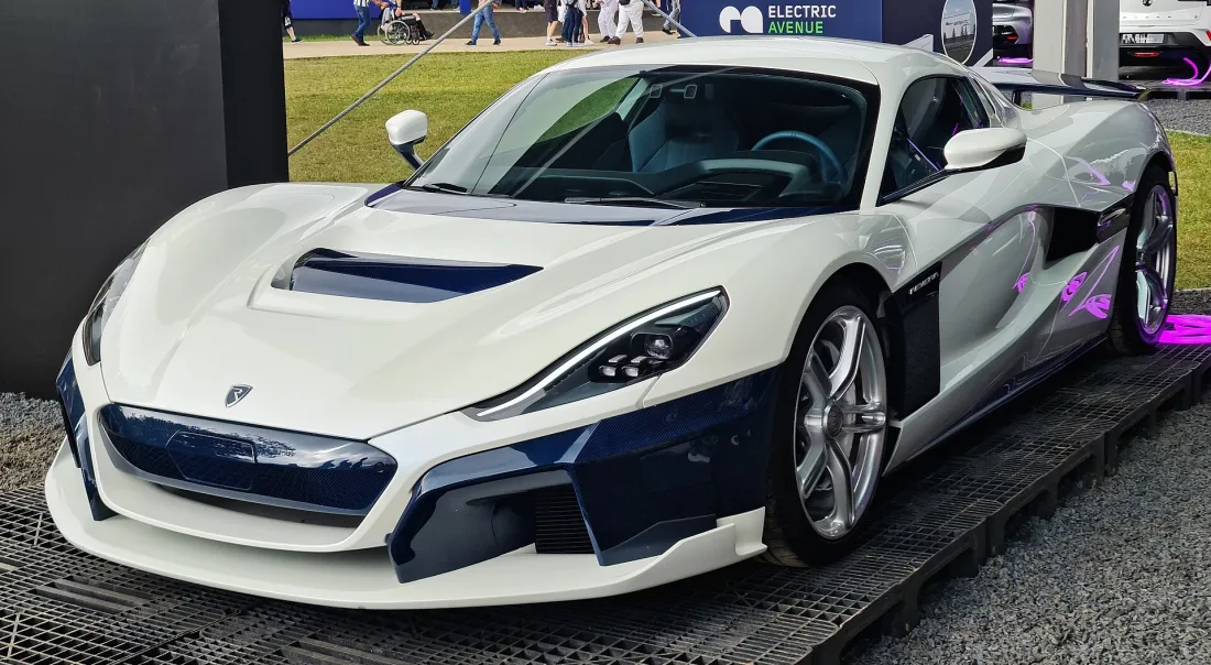Rimac Nevera side