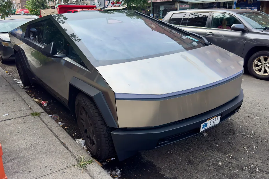 Tesla Cybertruck dashboard