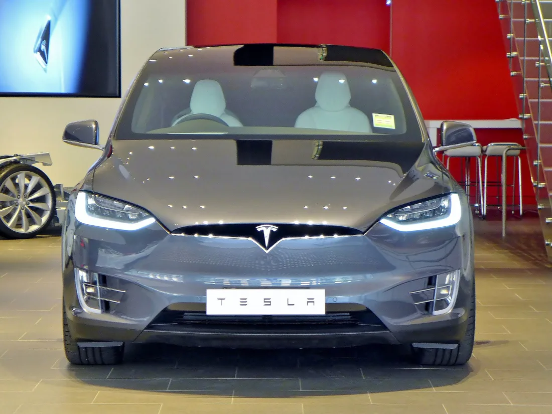 Tesla Model X side